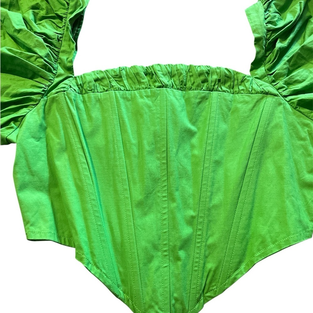 Vibrant Green Off-Shoulder Top - Picture 4 of 6
